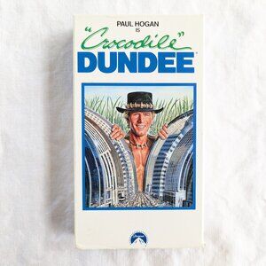 3/$15 Crocodile Dundee (1986) VHS movie with Paul Hogan